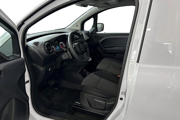Mercedes-Benz eCitan 6 of 12