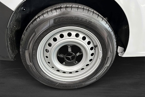 Mercedes-Benz eCitan 12 of 12