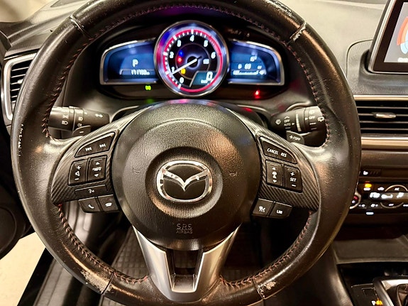 Mazda 3 11 of 17