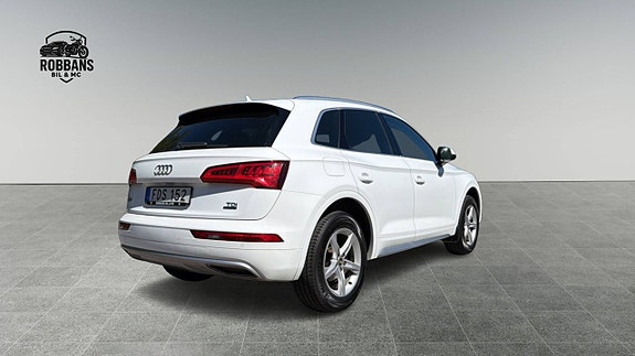 Audi Q5 5 of 5