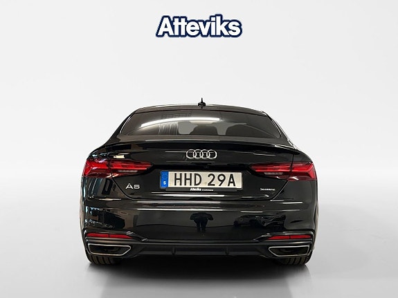 Audi A5 4 of 17