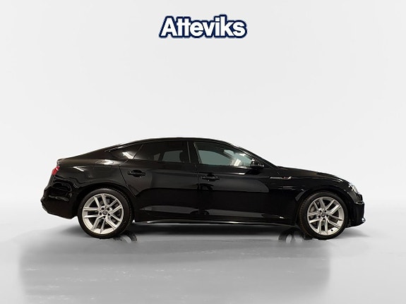 Audi A5 2 of 17