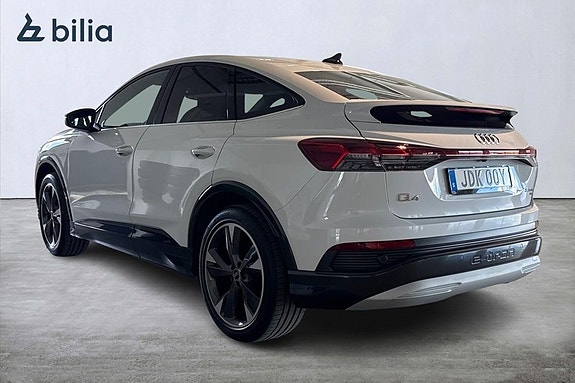 Audi Q4 Sportback e-tron 2 of 5