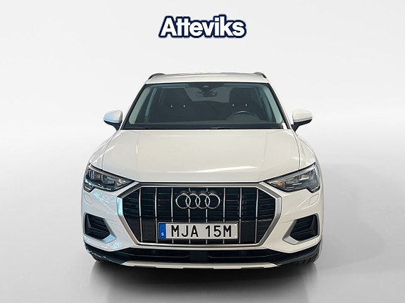 Audi Q3 8 of 15