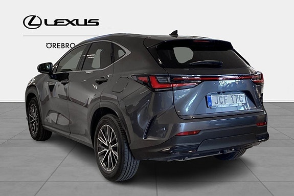 Lexus NX450h+ 4 of 10