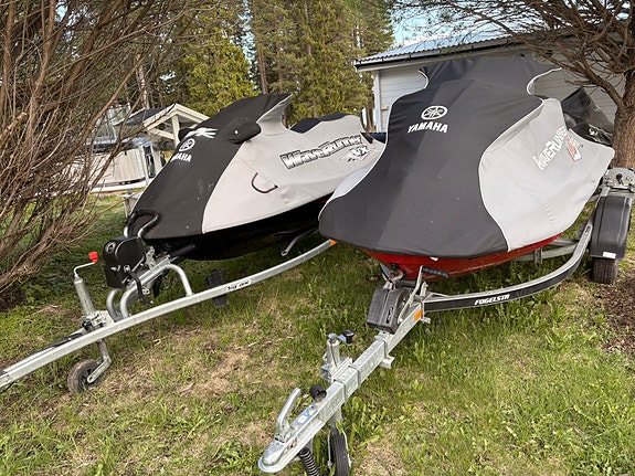 Yamaha VXR 1800 med brygga 3 of 5