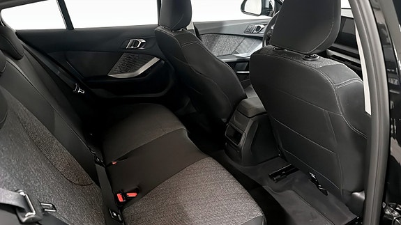 BMW 120 5 of 5