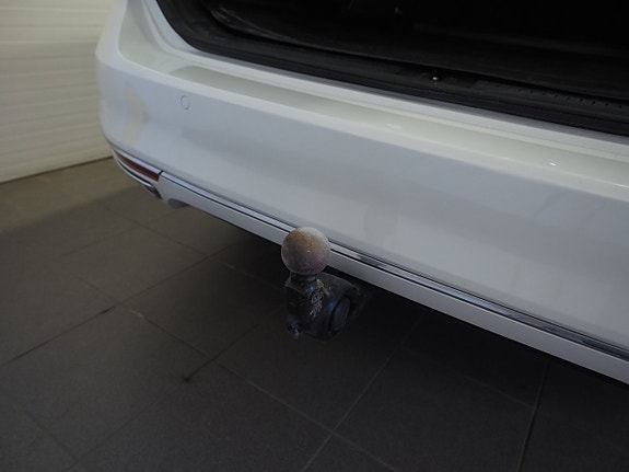 Volkswagen Passat 21 of 25