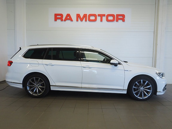 Volkswagen Passat 4 of 5