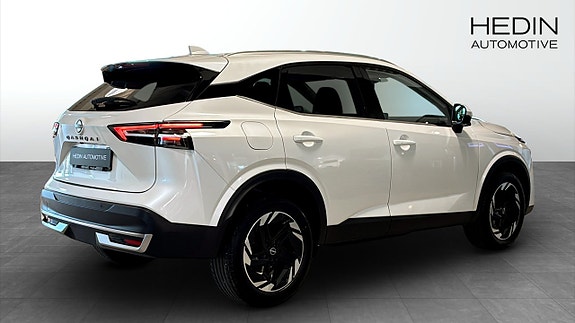 Nissan Qashqai 2 of 5