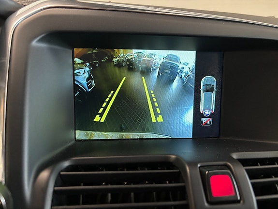 Volvo XC60 18 of 26