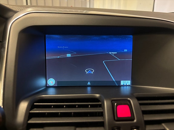 Volvo XC60 16 of 26