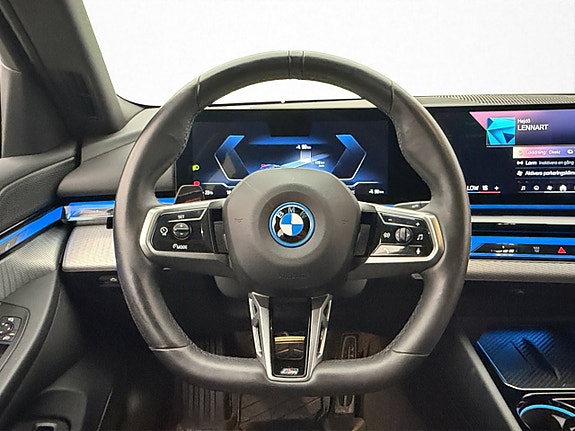 BMW i5 25 of 30
