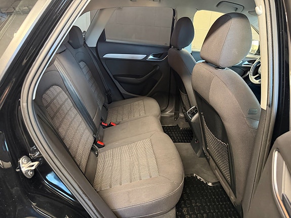 Audi Q3 16 of 19
