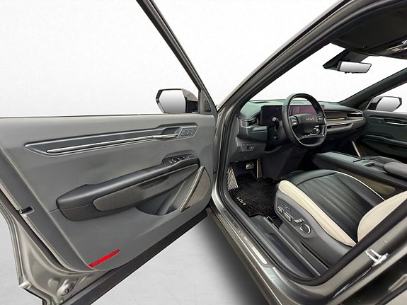 Kia EV9 12 of 30