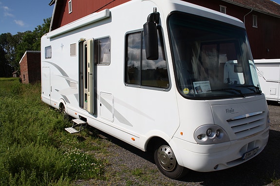 Niesmann-Bischoff F 8000. I 2 of 8