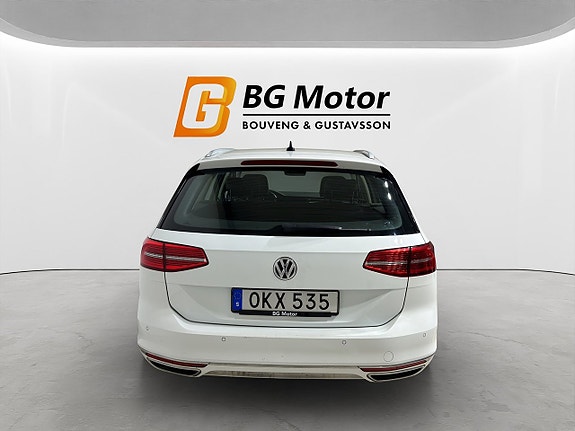 Volkswagen Passat 5 of 5