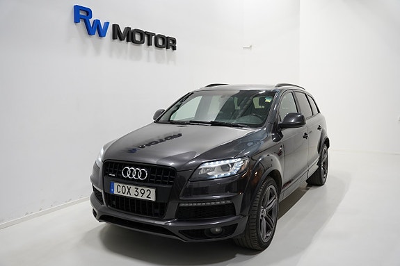 Audi Q7 2 of 5