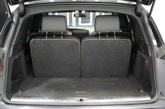 Audi Q7 24 of 26