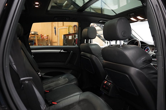 Audi Q7 23 of 26