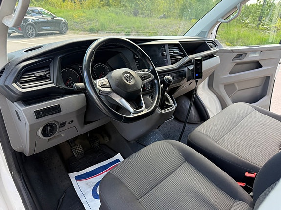 Volkswagen Transporter 12 of 14