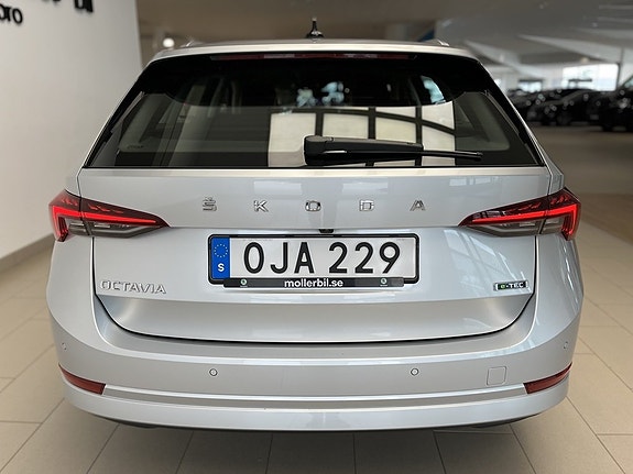 Skoda Octavia 5 of 5