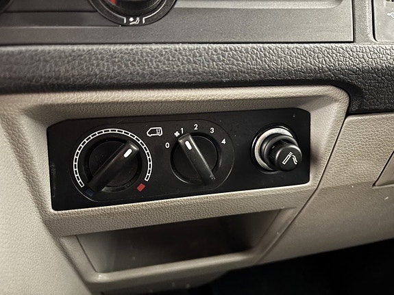 Volkswagen Transporter 25 of 27
