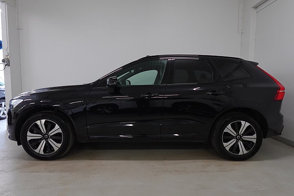 Volvo XC60 3 of 5