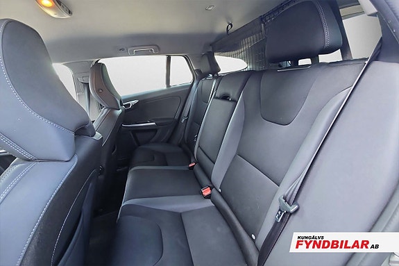 Volvo V60 4 of 6