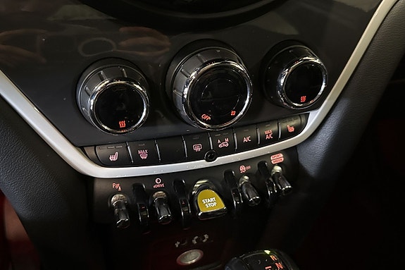 MINI Countryman SE 18 of 23