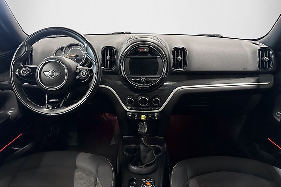 MINI Countryman SE 7 of 23
