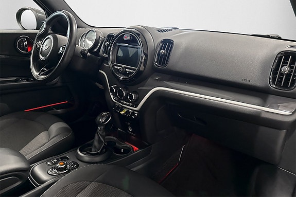 MINI Countryman SE 9 of 23