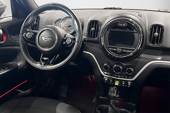 MINI Countryman SE 14 of 23