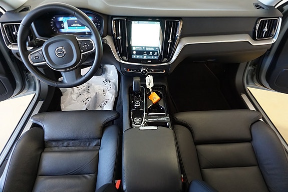 Volvo V60 8 of 17