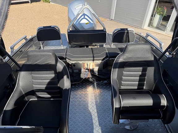 SILVER SHARK BRX MED HONDA 115 HK - 2019 "32 TIMMAR" 10 of 12