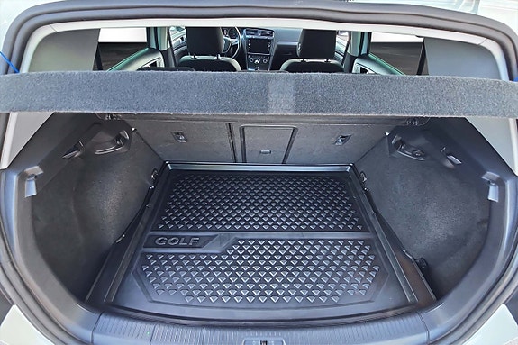 Volkswagen Golf I 3 of 7