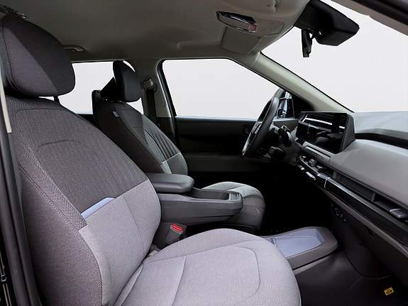 Kia EV3 10 of 15