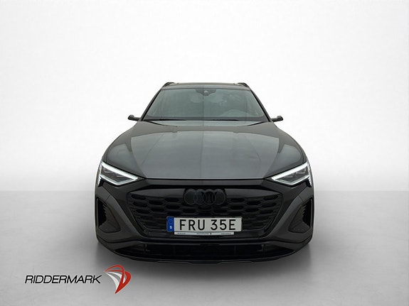 Audi Q8 3 of 5