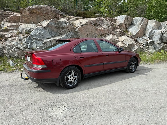 Volvo S60 5 of 5
