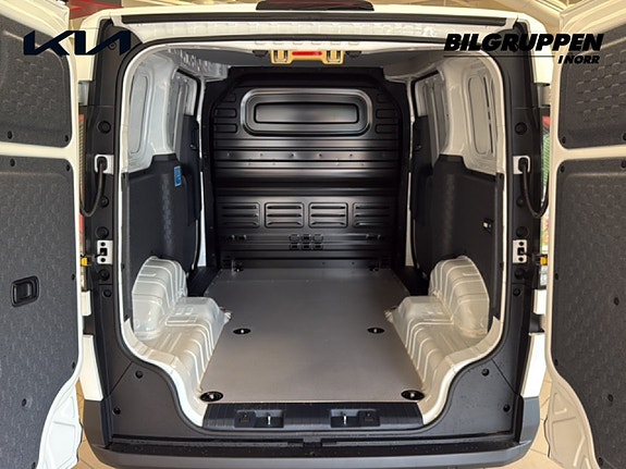 Kia PV5 14 of 15