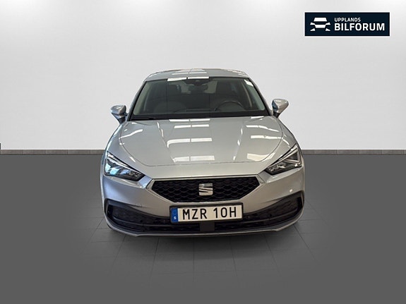 Seat Leon 2 of 5