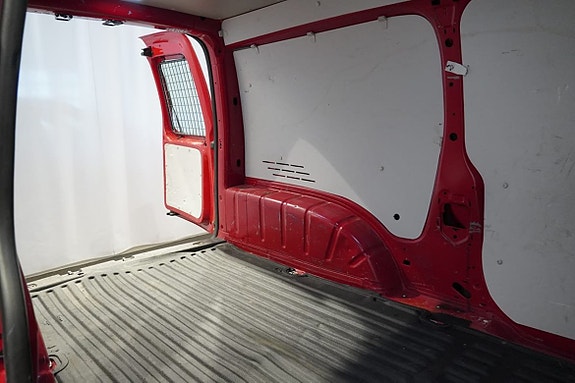 Volkswagen Caddy Maxi 7 of 12