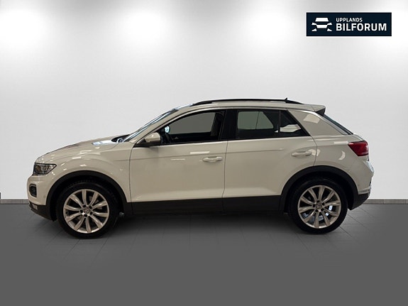 Volkswagen T-Roc 4 of 17