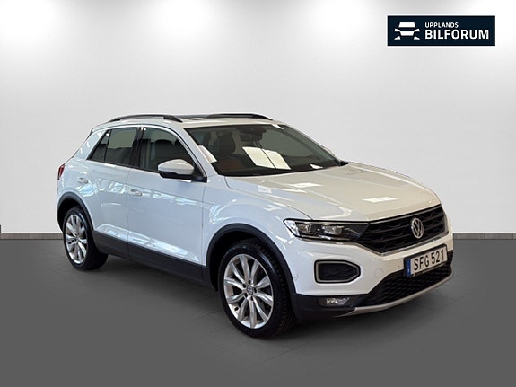 Volkswagen T-Roc 3 of 17