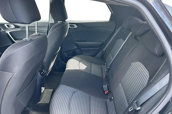 Kia XCeed 11 of 17