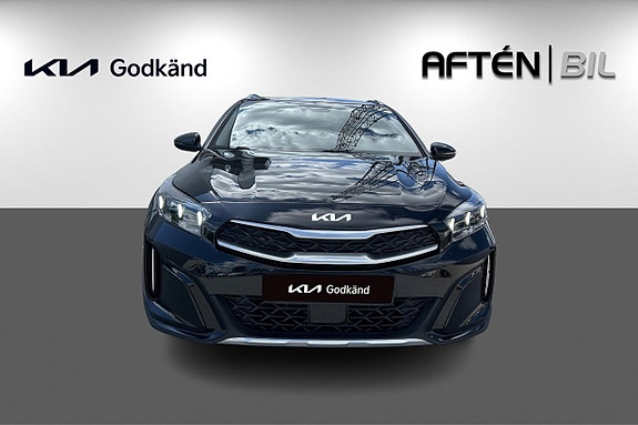 Kia XCeed 3 of 17
