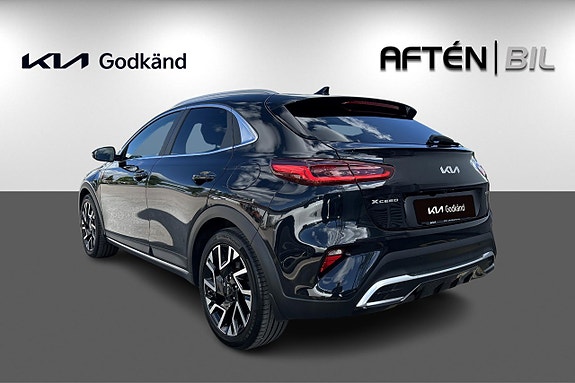 Kia XCeed 8 of 17