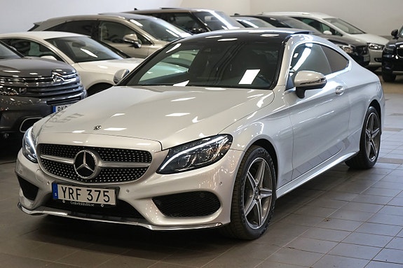 Mercedes-Benz C200 2 of 18