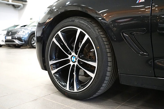 BMW 320d 16 of 18