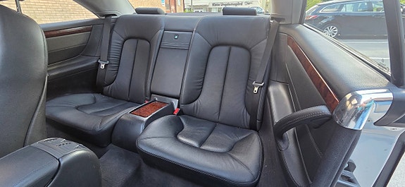 Mercedes-Benz CL500 17 of 21